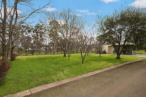 Lake Hamilton Motor Village & Caravan Park