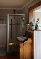 Bluebottle Guest House