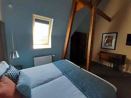 Hotel De Villa
