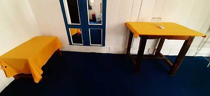 Cafe Blue Hotel