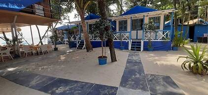 Cafe Blue Hotel