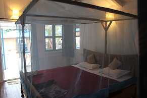 Cafe Blue Hotel