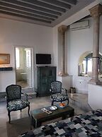 La Villa Bleue