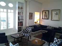 La Villa Bleue