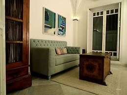 La Villa Bleue
