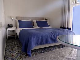 La Villa Bleue