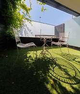 Garden Hotel