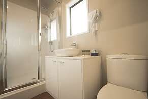 Middlemore Motel