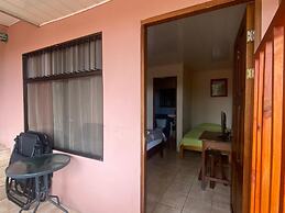 Hostel La Choza Inn