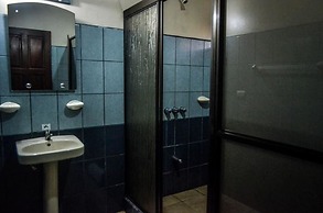 Hostel La Choza Inn