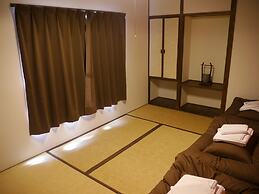 J-Hoppers Hiroshima Guesthouse - Hostel