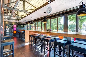 RAVEL Hotel Cyrano