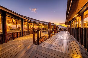 Moon Mountain Lodge