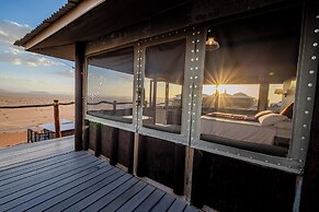 Moon Mountain Lodge