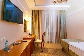 Degas Hotel