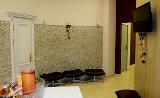 Degas Hotel