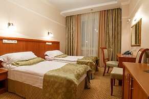 Degas Hotel