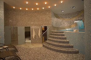 Degas Hotel
