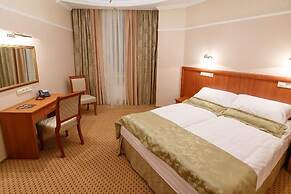 Degas Hotel