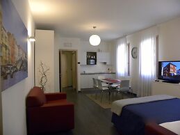 Venice Apartments Dante