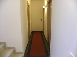 Venice Apartments Dante