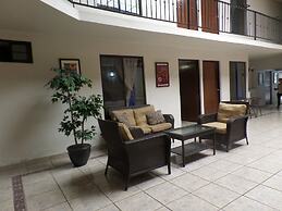 Uke Inn Hotel & Suites