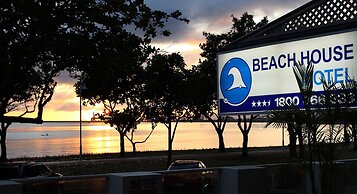 Beach House Motel