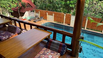 Bounty Resort