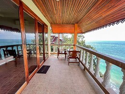 Bounty Resort