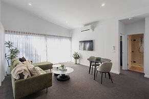 Yarra Valley Grand Hotel