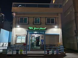 We Guest House - Hostel