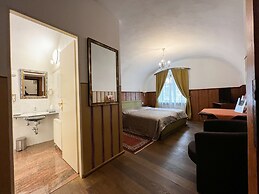 Hotel Konvice