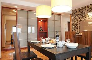 Home & Travel Apartments