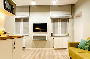 Home & Travel Apartments