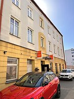 Home & Travel Apartments