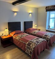Home & Travel Apartments