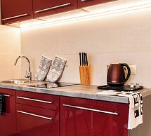 Home & Travel Apartments