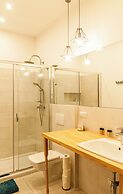 Home & Travel Apartments