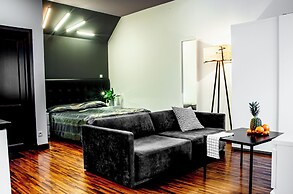 Home & Travel Apartments
