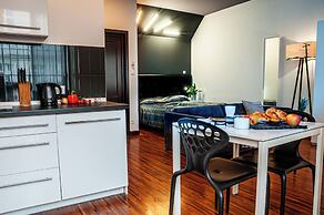Home & Travel Apartments