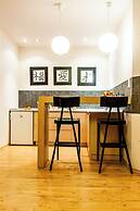 Home & Travel Apartments
