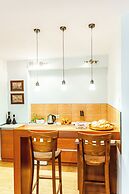 Home & Travel Apartments