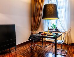 Home & Travel Apartments
