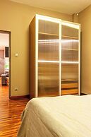 Home & Travel Apartments