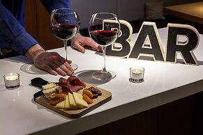 The Passage Urban & Lifestyle Hotel
