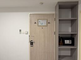UTD 8 Hotel & Residence