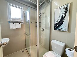 UTD 8 Hotel & Residence