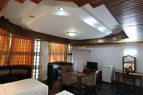 Royal White Elephant Hotel