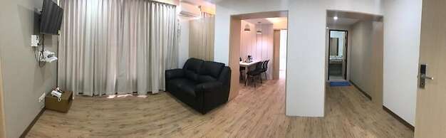 Royal White Elephant Hotel