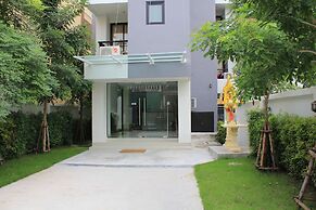 UTD Aries Hotel & Residence